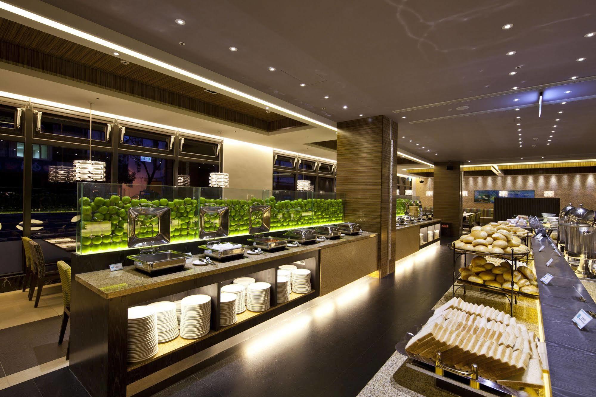 Lakeshore Hotel Hualien Exterior photo